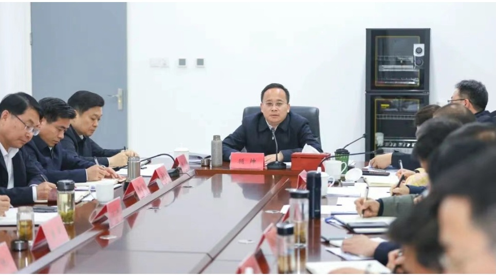 顾坤调度推进“苏超”淮安...